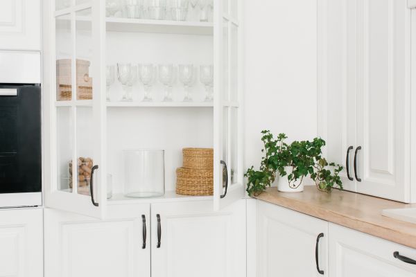 Glass Cabinet Replacement in Desoto